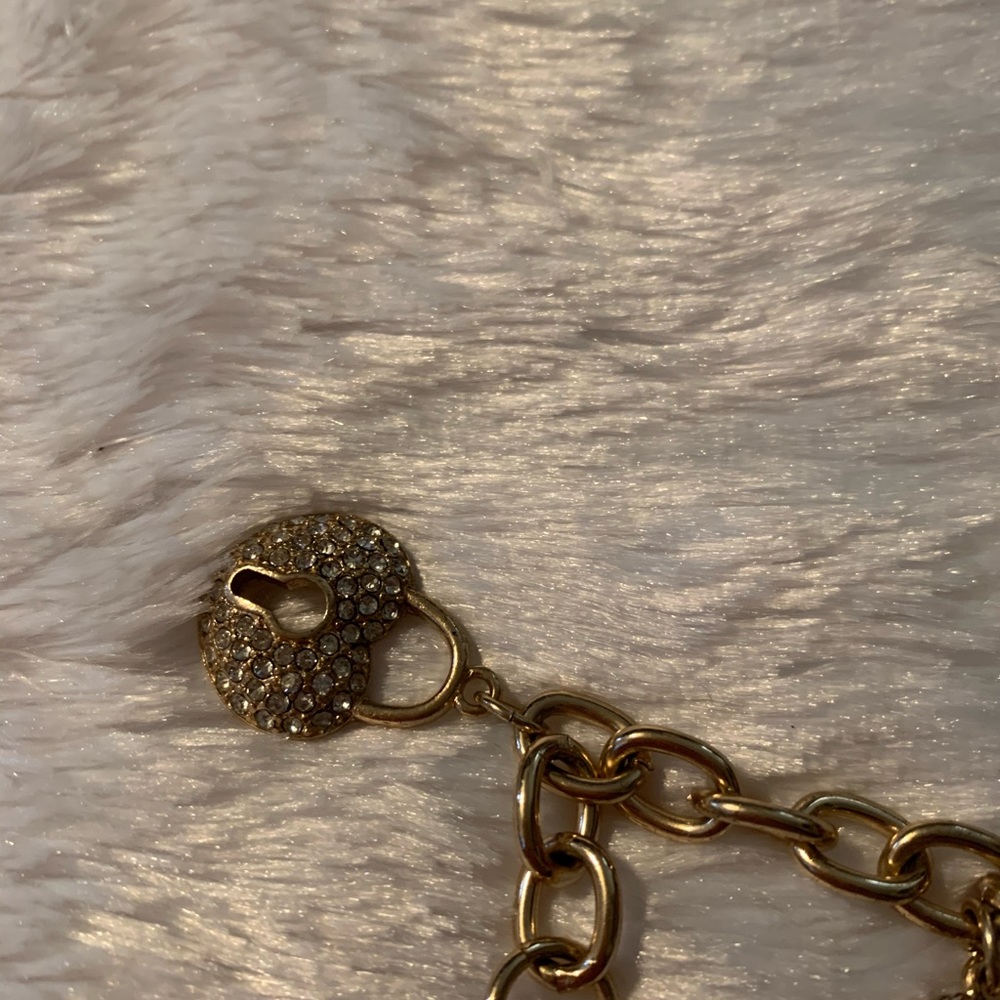 Guess Link & Charm Bracelet - Picture 2 of 4